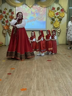 яркие и незабываемые праздники«Осени»