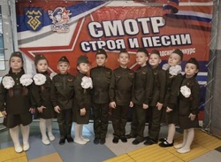 финал ll городского конкурса "Смотр строя и песни"