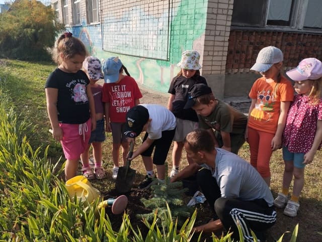 Добрые традиции