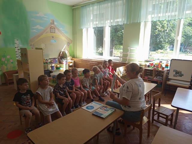 Наши помощники - дорожные знаки